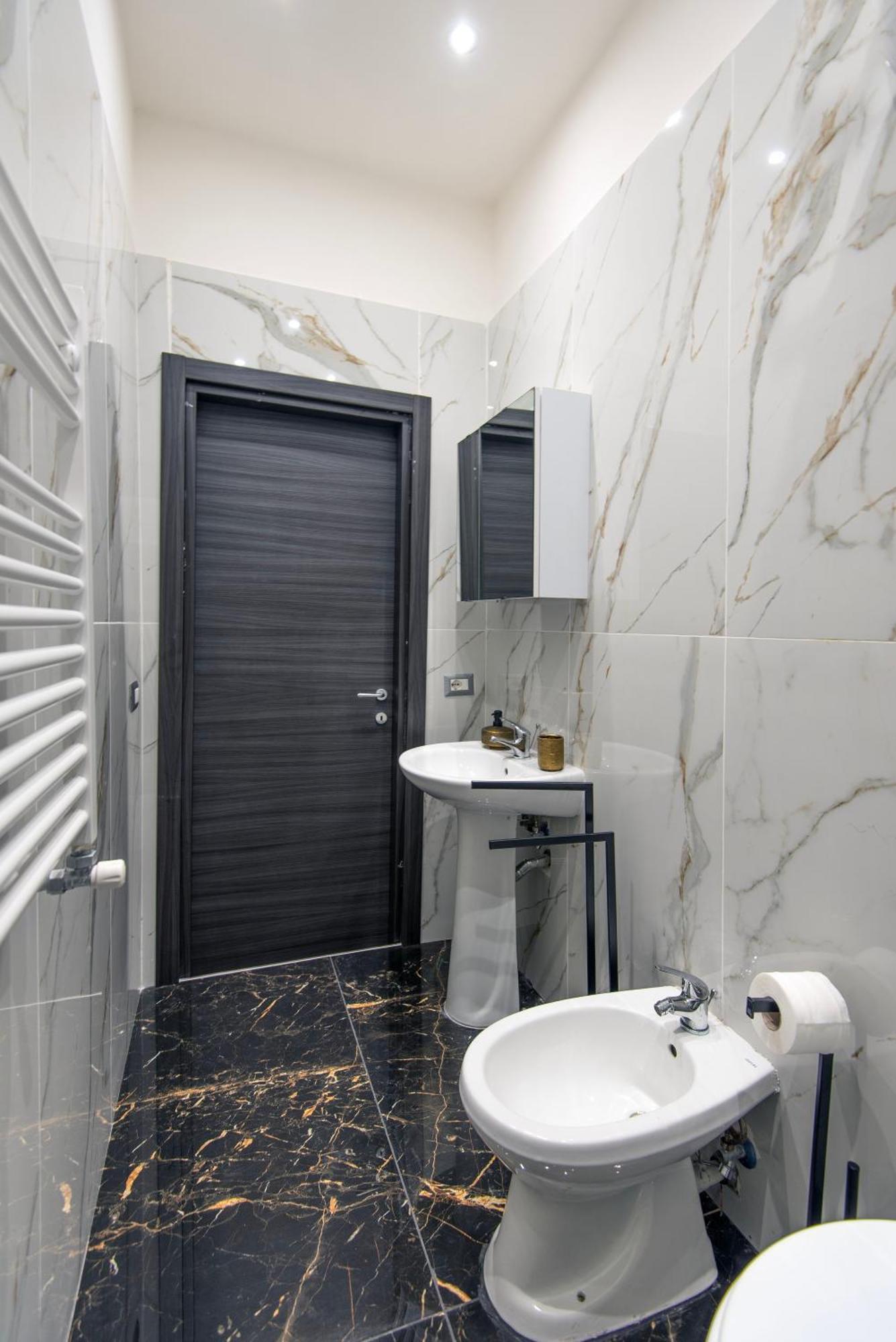 Affittacamere Irooms Foria 215 *
