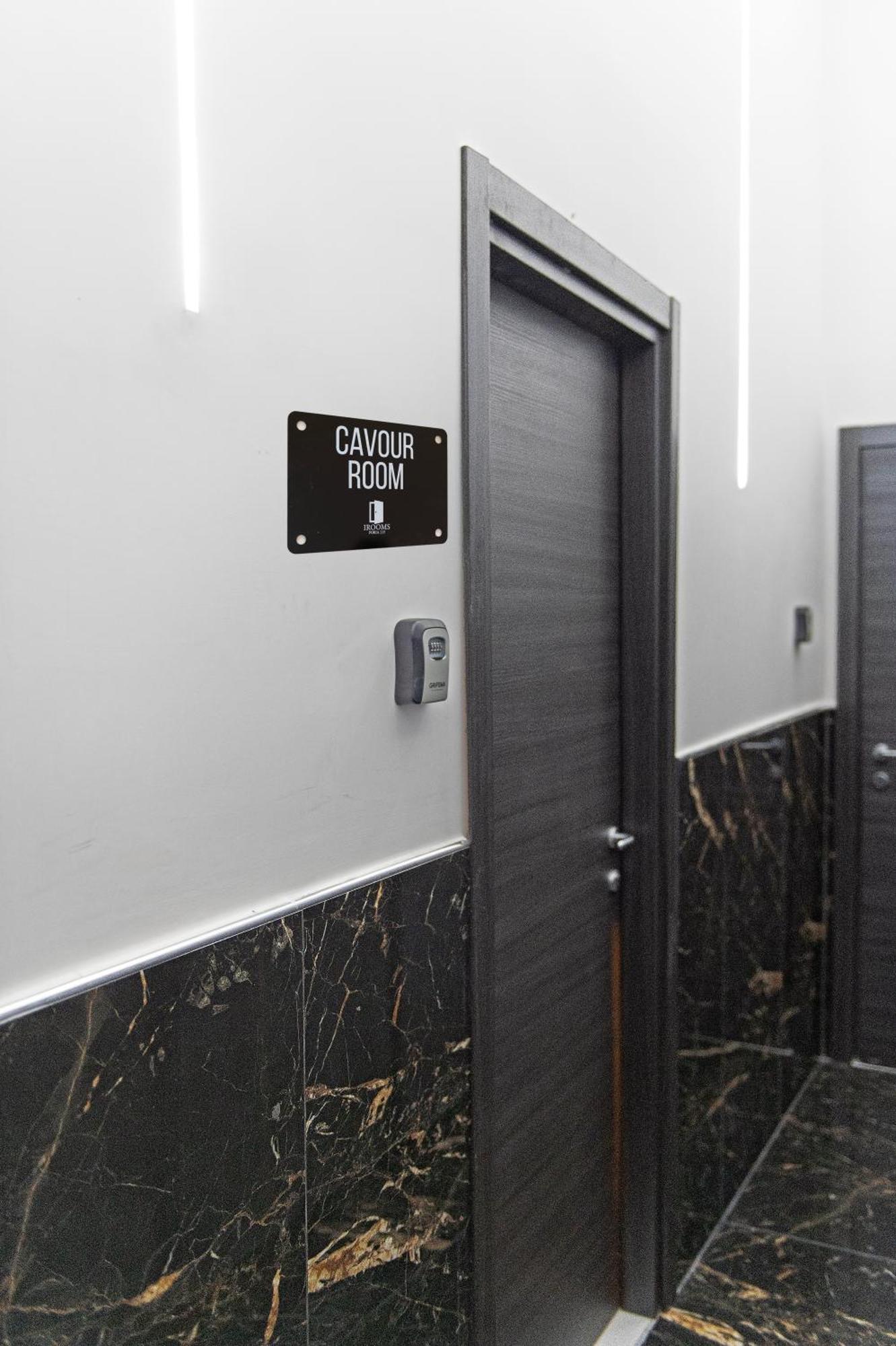 Affittacamere Irooms Foria 215 Napoli